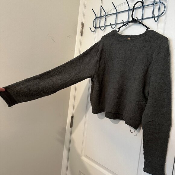 Yitty Pet Me Crewneck Top Size: 1X - Picture 9 of 9